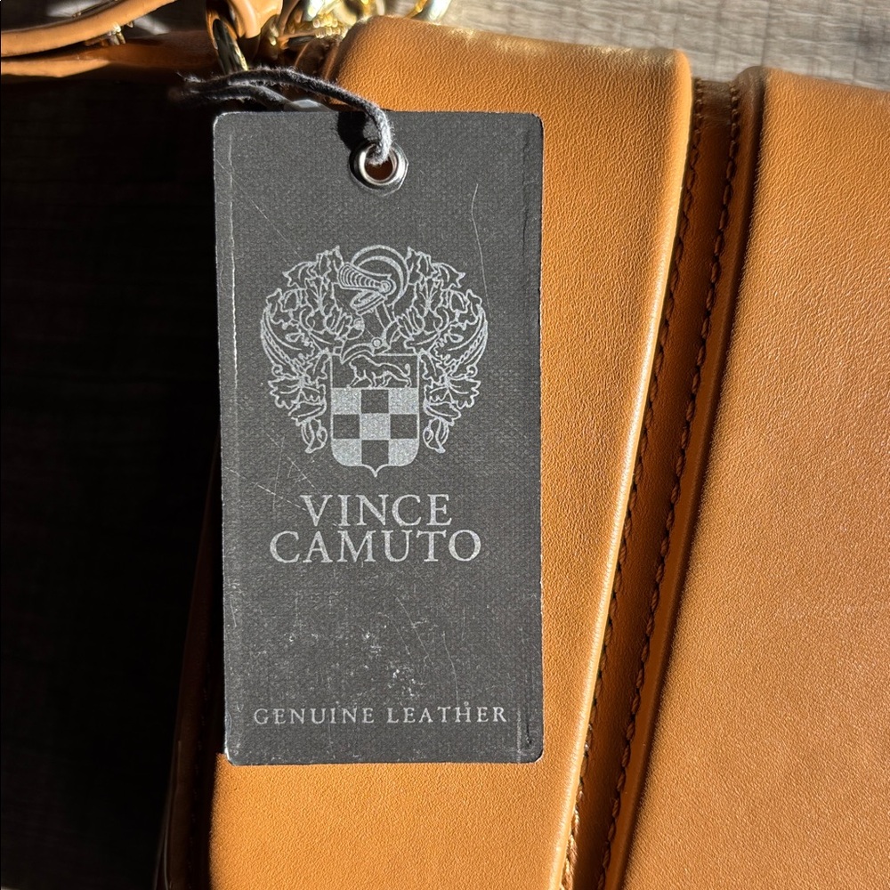 NWT Vince Camuto Genuine Leather Trey Crossbody Rustic Oak Purse $168 - Picture 3 of 13